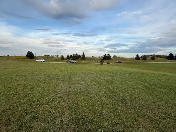 9515 Saint Andrews Drive, Marengo, IL 60152