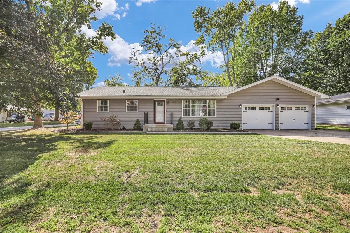 333 E Orchard Avenue, Atwood, IL 61913 - #1