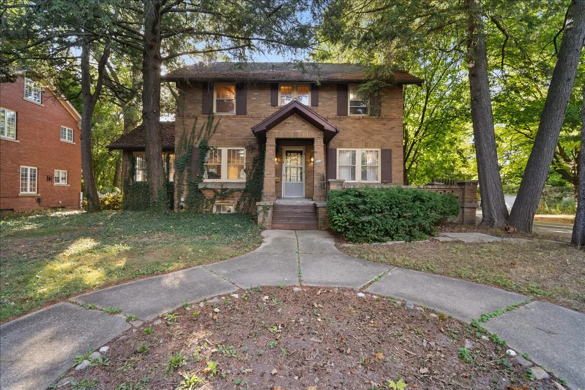 713 Normal Avenue, Normal, IL 61761 - #1