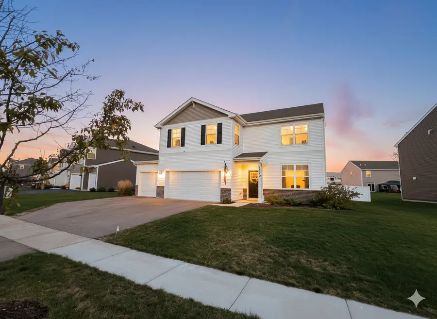 2020 Magnolia Lane, Wonder Lake, IL 60097 - Image #3