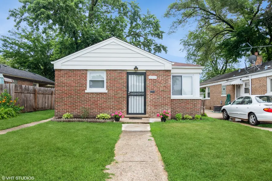 12529 S Loomis Street, Calumet Park, IL 60827 - #2