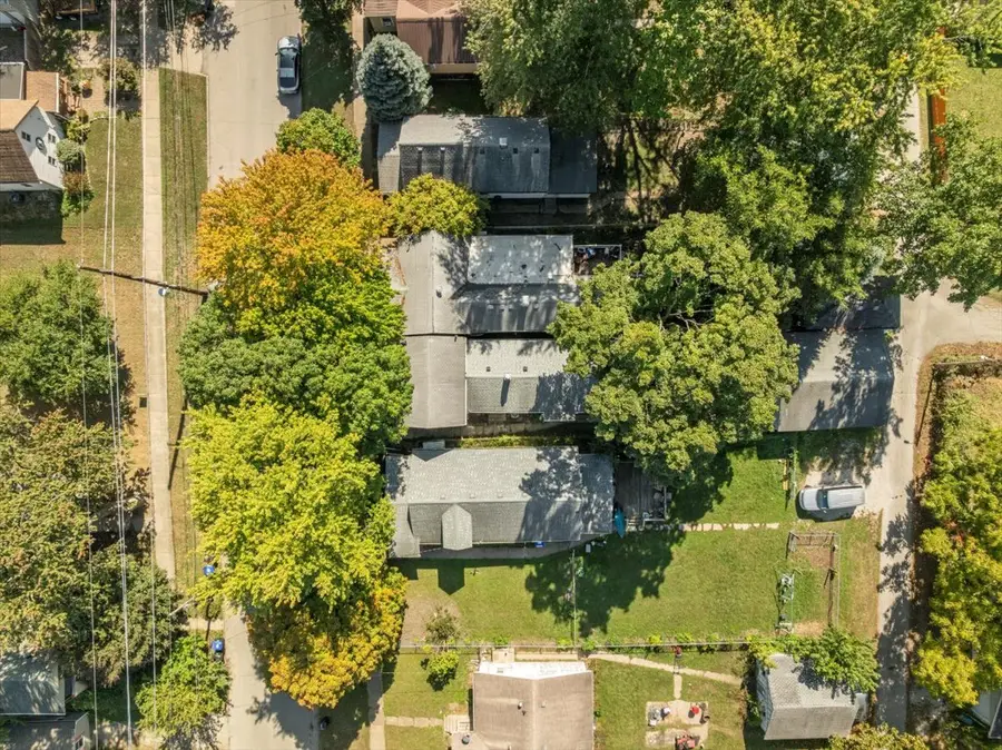 806 N Morris Avenue, Bloomington, IL 61701 - Image #2