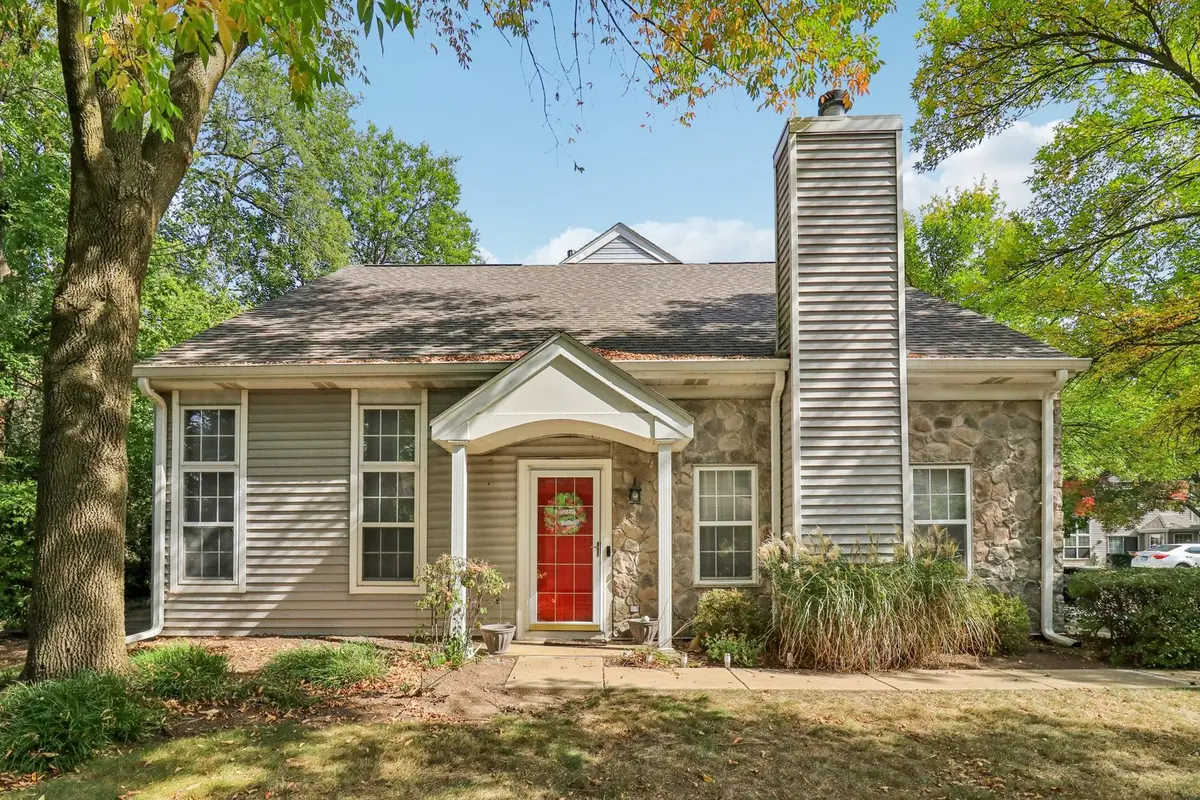 136 Parkview Drive, Wauconda, IL 60084 - Image #1