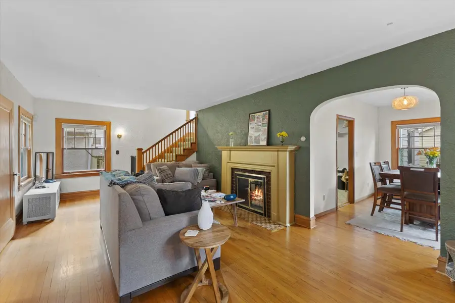 1110 N Ash Street, Waukegan, IL 60085 - Image #2