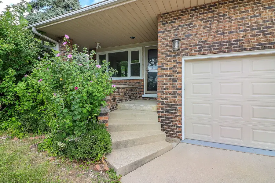 4009 Forest Avenue, Brookfield, IL 60513 - Image #2