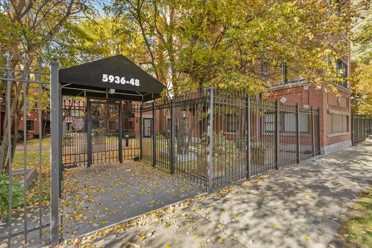 Address Withheld By Seller, Chicago, IL 60637 - Image #1