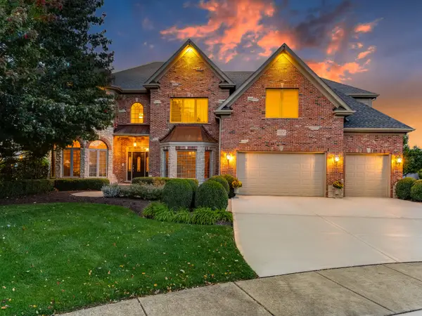 624 Fawell Court, Naperville, IL 60565