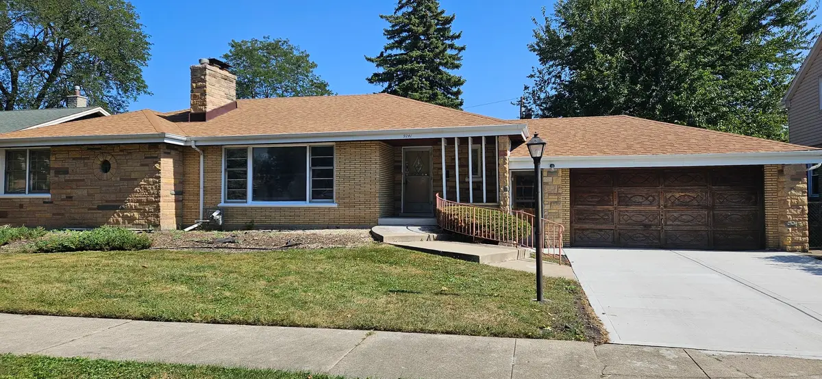 9241 S Richmond Avenue, Evergreen Park, IL 60805 - Image #1