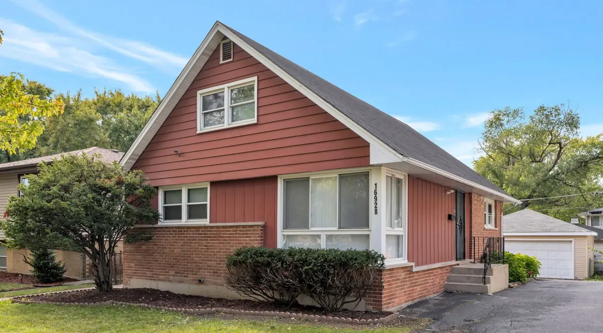 16928 Old Elm Drive, Country Club Hills, IL 60478 - Image #1