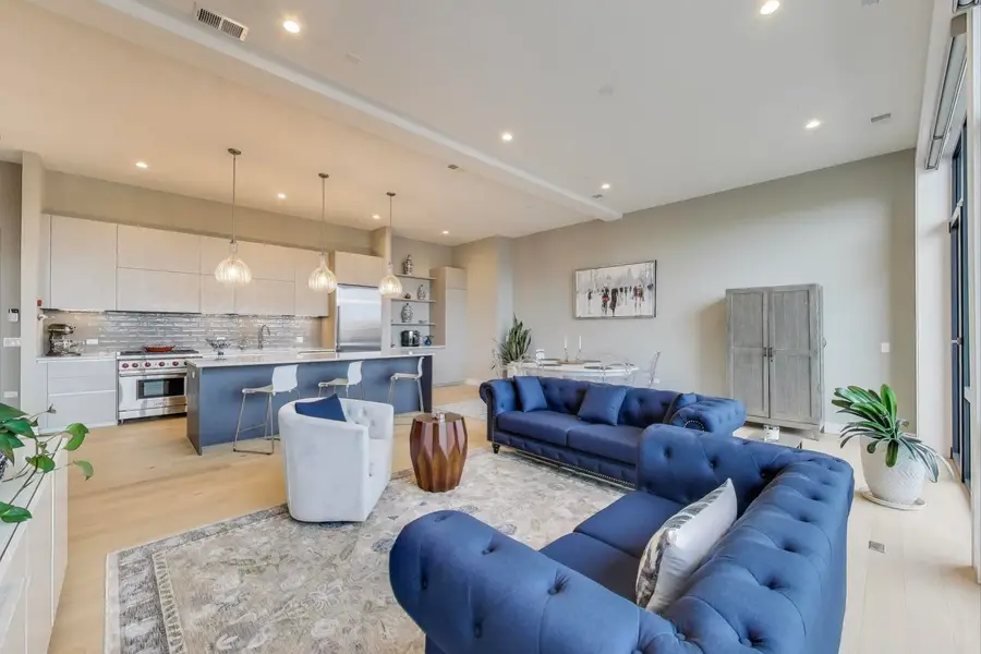 2405 W Iowa Street #405, Chicago, IL 60622 - Image #3