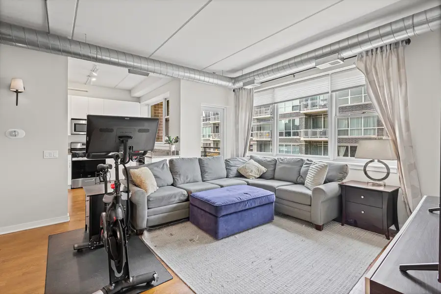 873 N Larrabee Street #605, Chicago, IL 60610 - #2