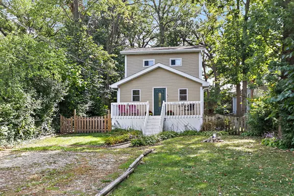 1221 Lincoln Avenue, Fox River Grove, IL 60021