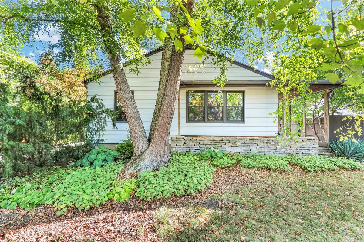 904 S Elm Boulevard, Champaign, IL 61820 - #1