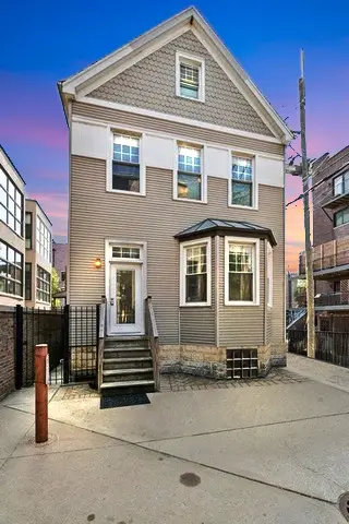 3219 N Halsted Street #C, Chicago, IL 60657