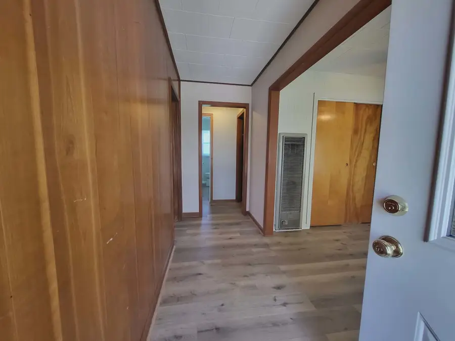 405 S Grove Street, Colfax, IL 61728 - #2