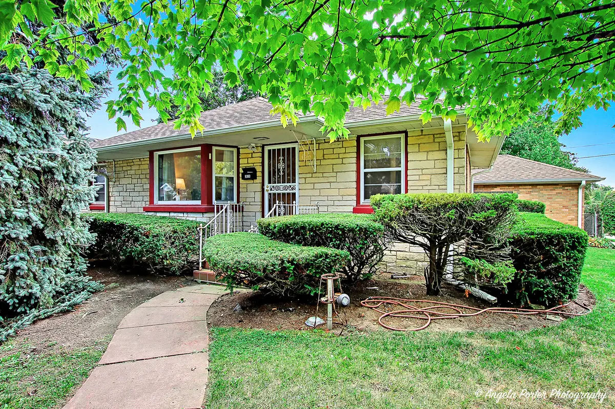 2029 Lloyd Avenue, Waukegan, IL 60085 - Image #1