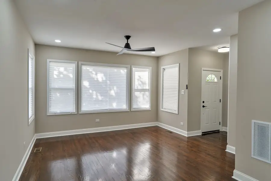 3502 W 58th Place, Chicago, IL 60629 - Image #3
