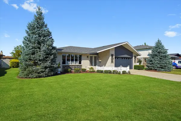 6052 W 129th Place, Palos Heights, IL 60463