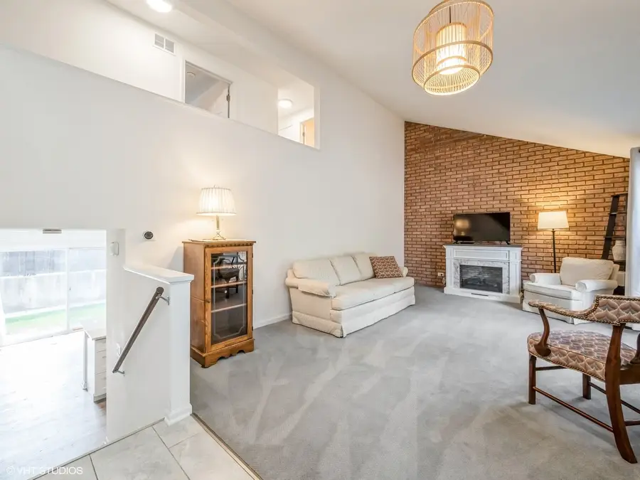 534 E Main Street, Barrington, IL 60010 - Image #3