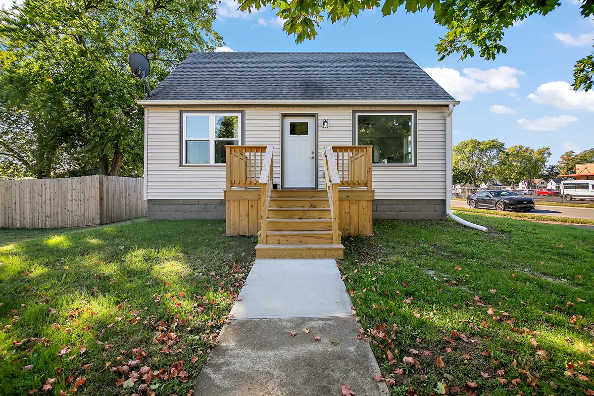 195 N Michigan Avenue, Bradley, IL 60915 - Image #1