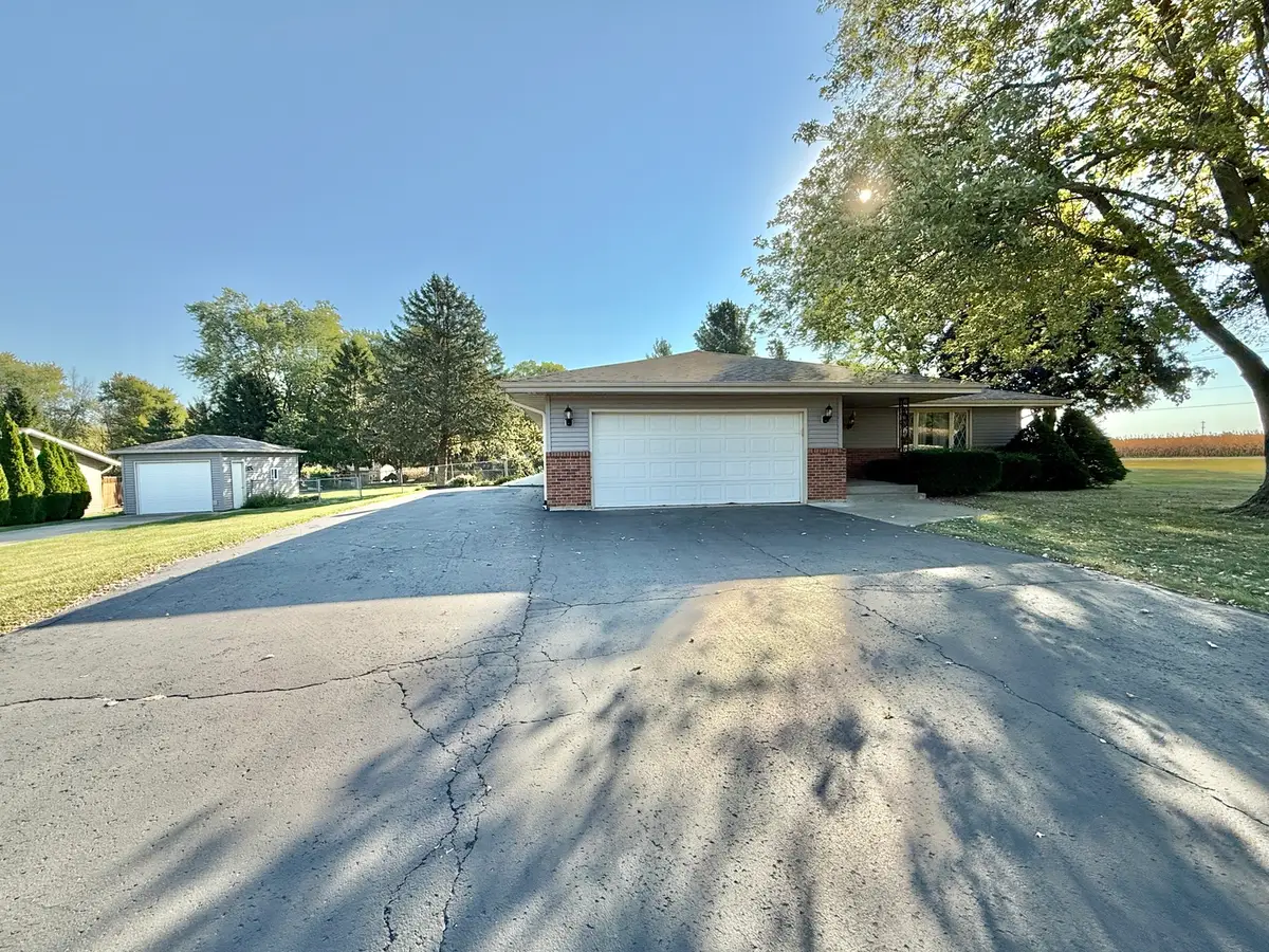 1470 Lamson Drive, Winnebago, IL 61088 - #1