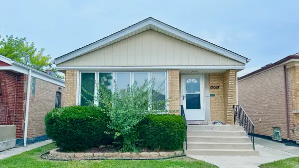 6005 S Menard Avenue, Chicago, IL 60638