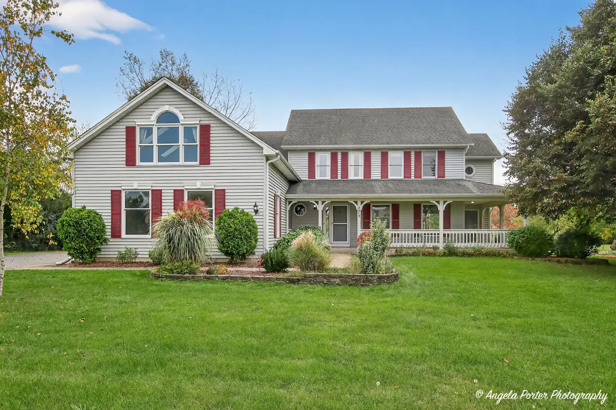 2215 Crystal Circle, Crystal Lake, IL 60012 - Image #1