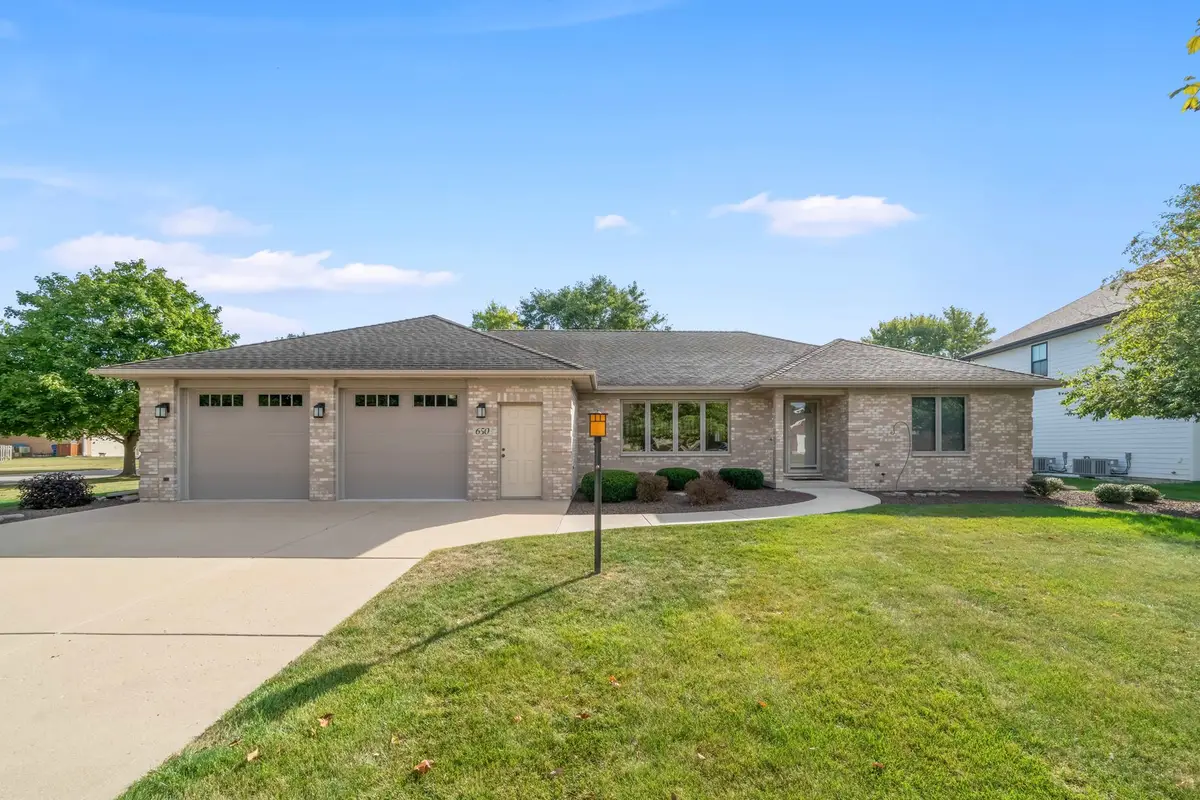 650 Meadow Lane, Hinckley, IL 60520 - Image #1