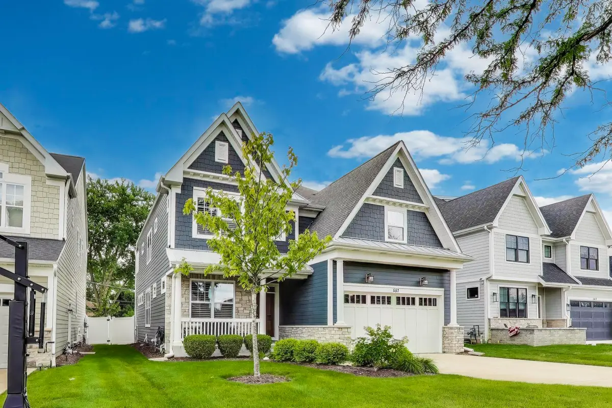 557 N Myrtle Avenue, Elmhurst, IL 60126 - #1