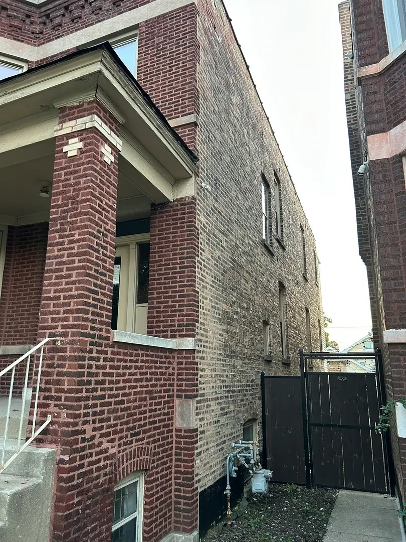 2114 Highland Avenue, Berwyn, IL 60402 - Image #3