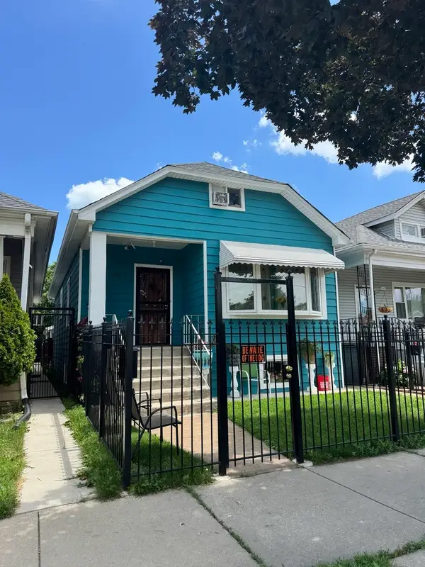 10407 S Avenue O Avenue, Chicago, IL 60617