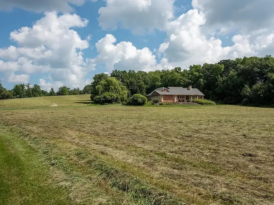 7822 Burr Oak Road, Roscoe, IL 61073 - Image #2