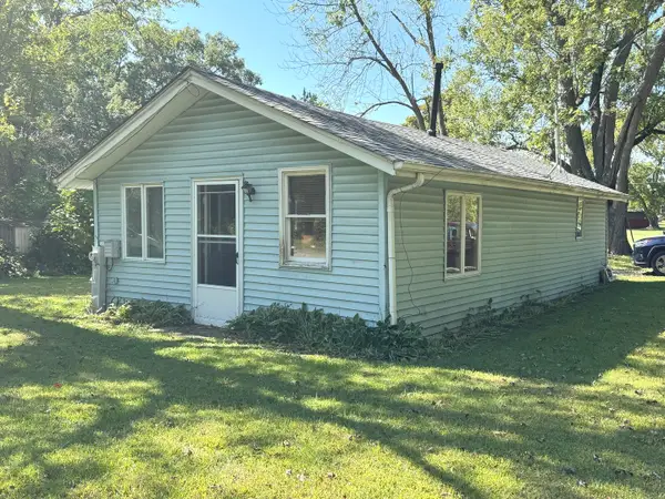 3239 N 17000 E Road, Momence, IL 60954