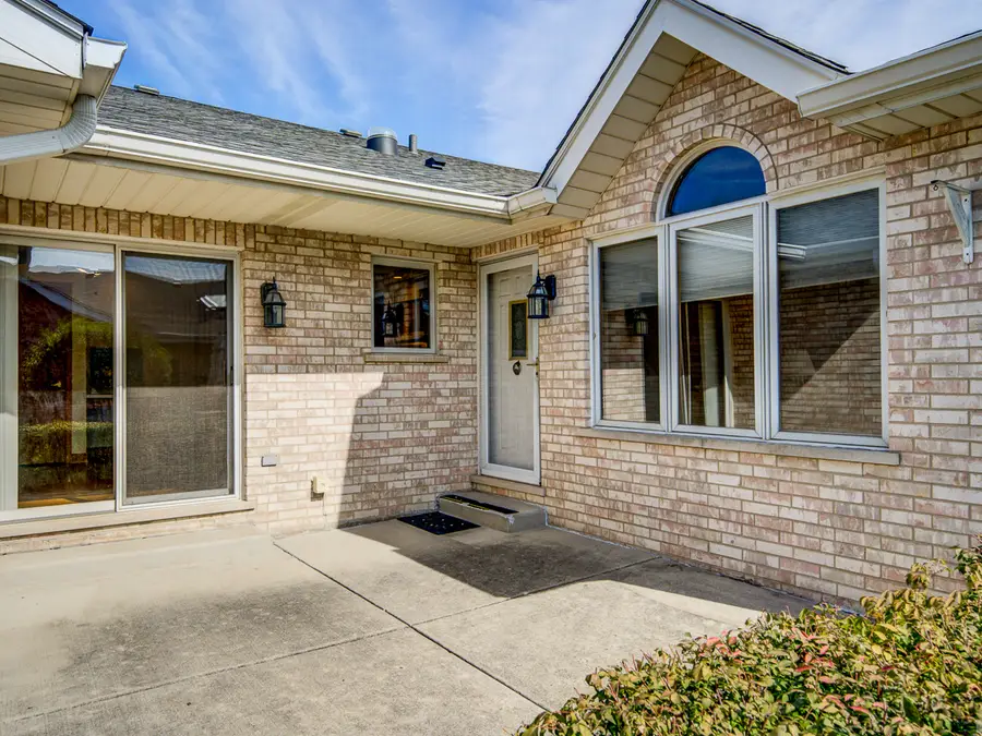 16139 Lake Villa Avenue, Tinley Park, IL 60477 - Image #2