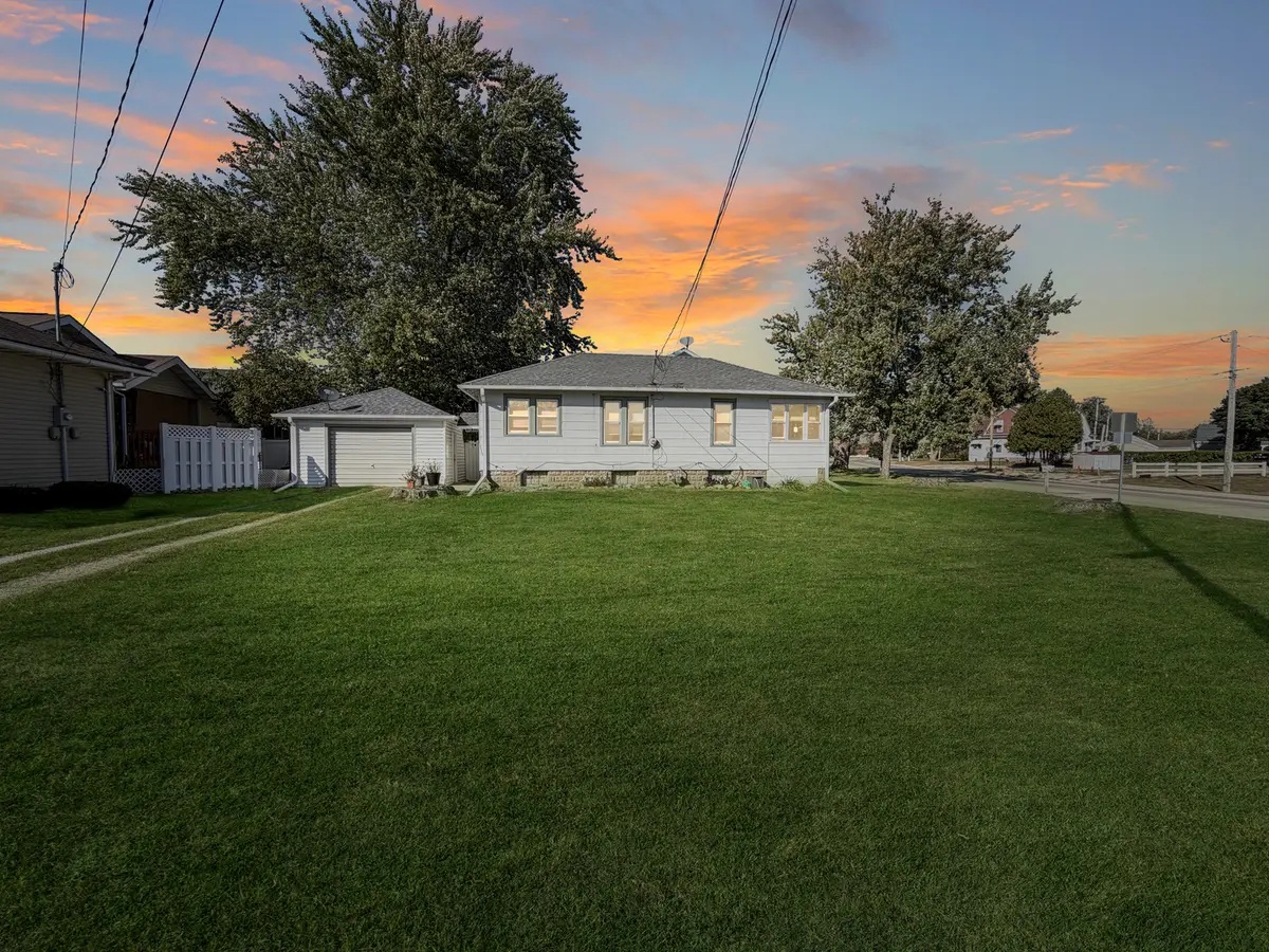 1902 Chicago Avenue, Savanna, IL 61074 - Image #1