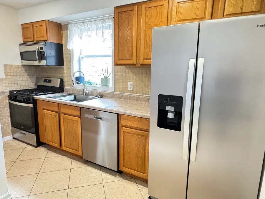 2224 N 75th Court, Elmwood Park, IL 60707 - Image #2