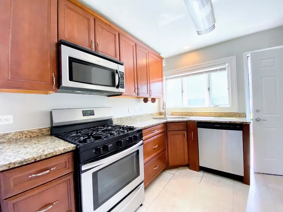 3003 Longfellow Avenue, Hazel Crest, IL 60429 - Image #3