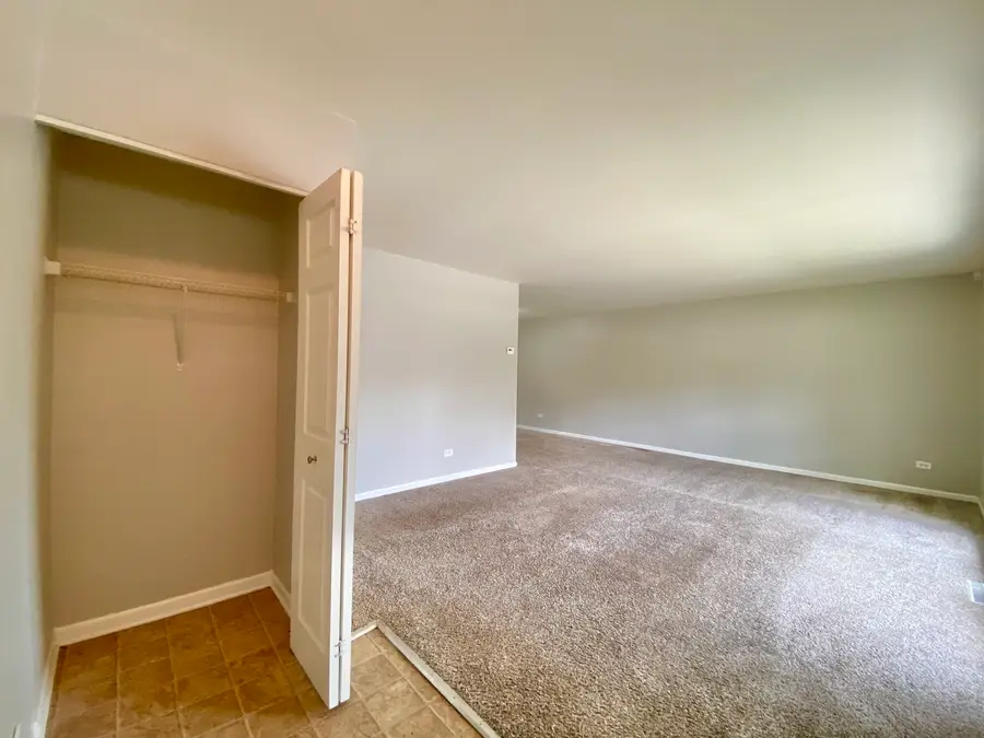 332 Gentry Street, Park Forest, IL 60466 - Image #2