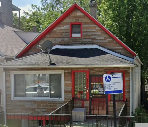 8732 S Buffalo Avenue, Chicago, IL 60617