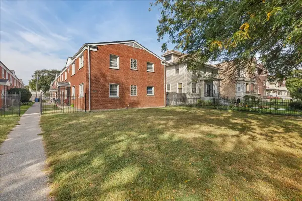 128 N Menard Avenue, Chicago, IL 60644