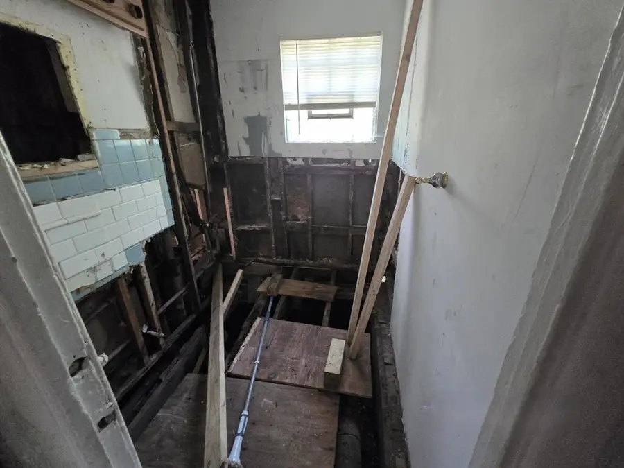 189 W 156th Place, Harvey, IL 60426 - Image #3