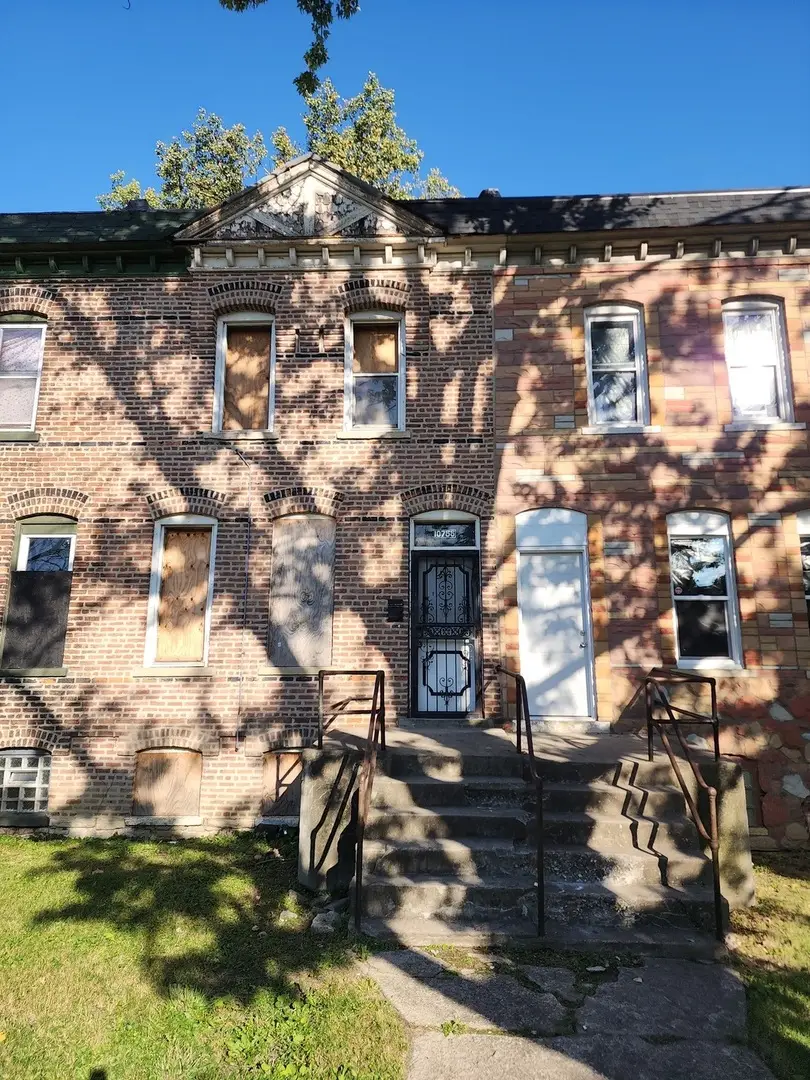 10755 S Champlain Avenue, Chicago, IL 60628 - Image #2