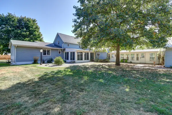 8449 Hickory Hills Road, Rock Falls, IL 61071