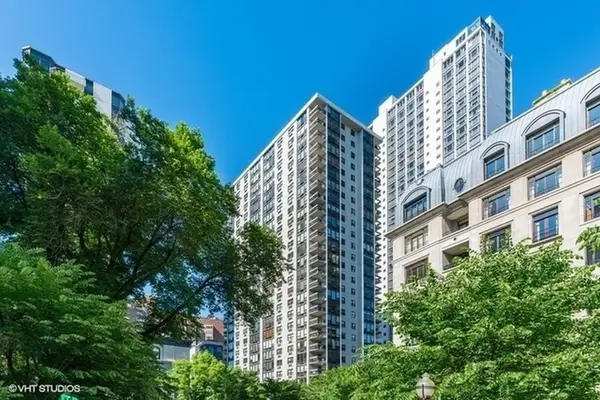 1313 N Ritchie Court #2701, Chicago, IL 60610