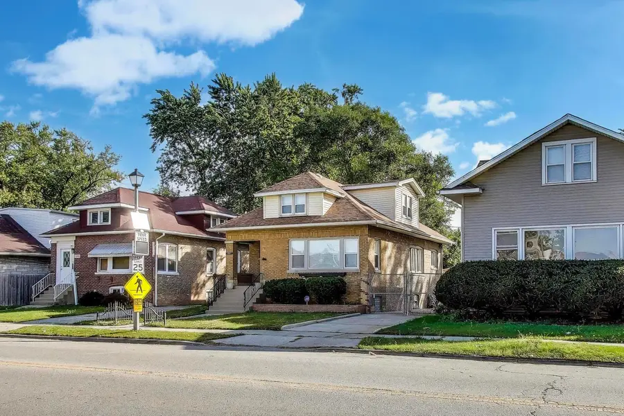 2007 S 9th Avenue, Maywood, IL 60153 - Image #2