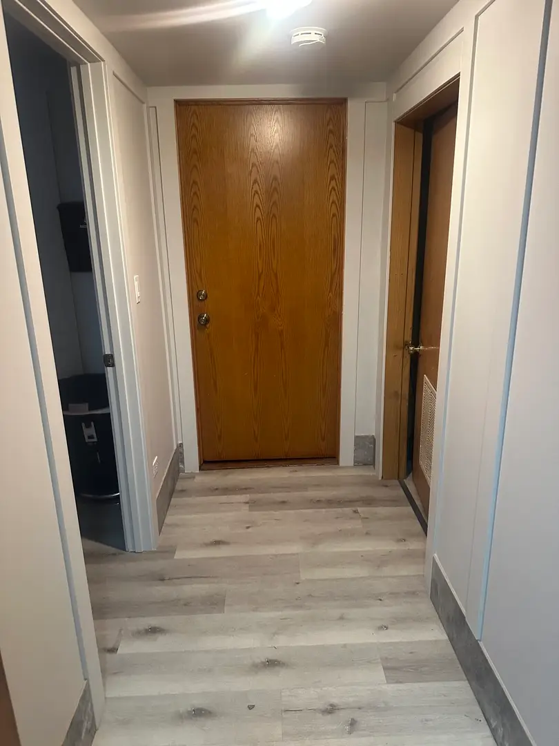 8542 W Winnemac Avenue, Chicago, IL 60656 - Image #3