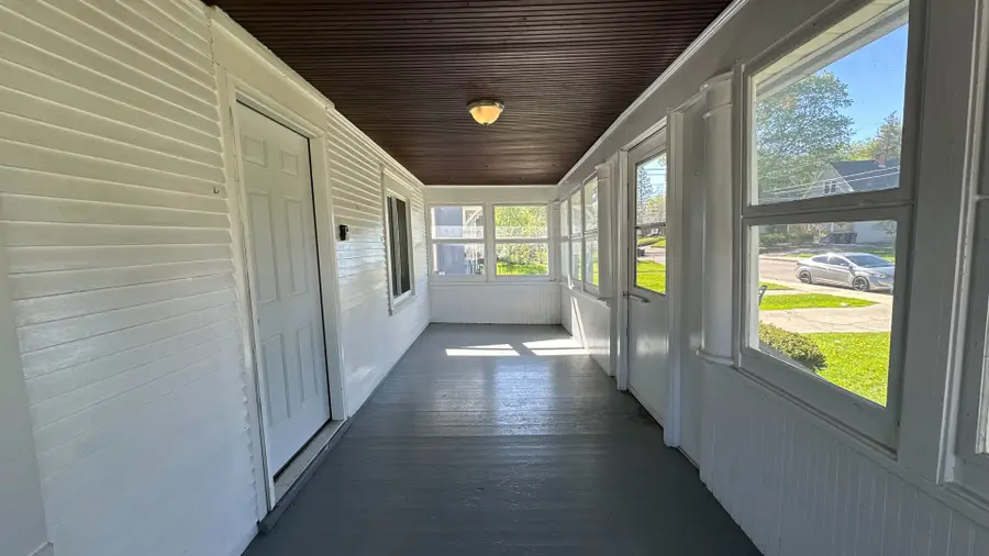 453 Addison Street, Elgin, IL 60120 - Image #3