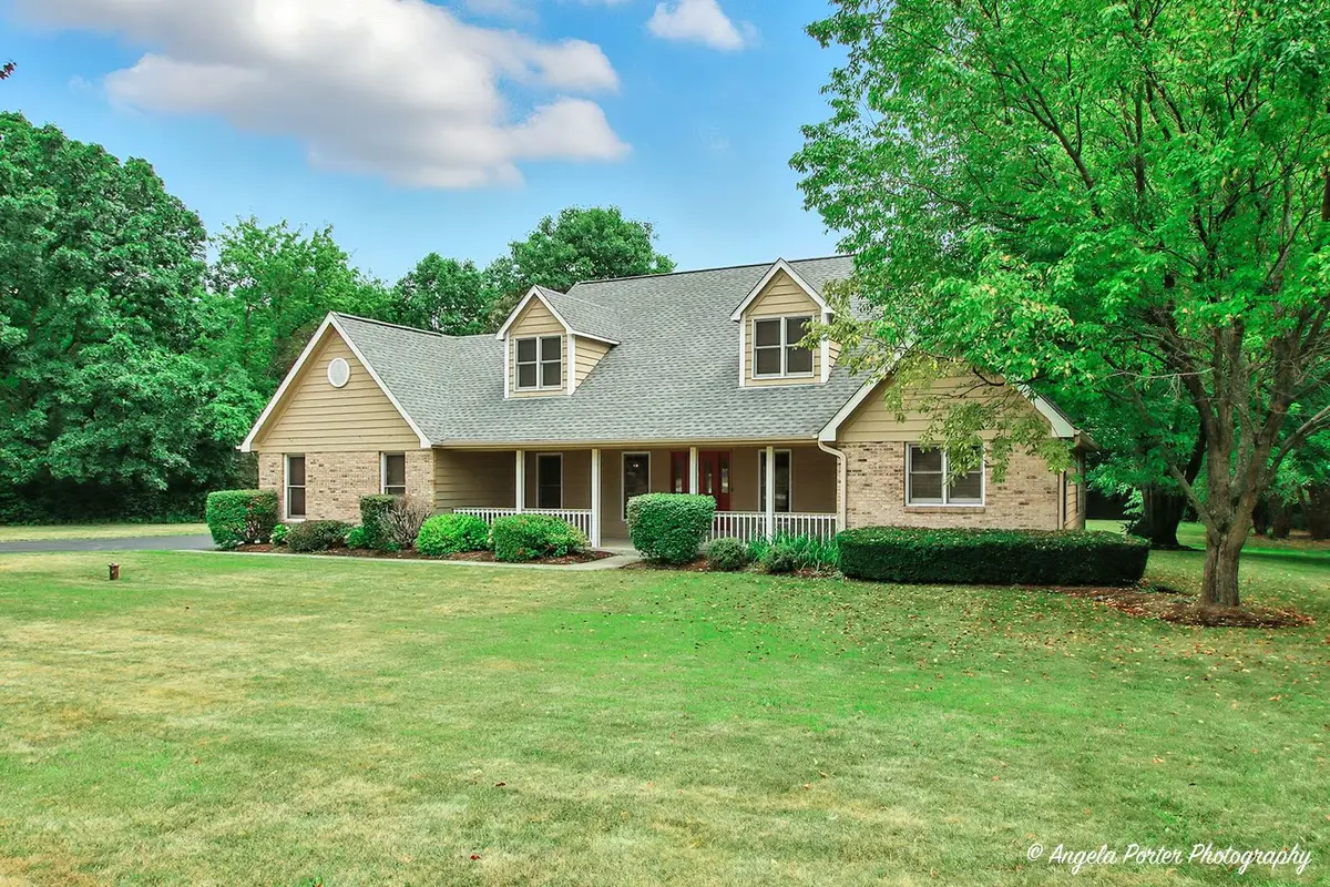 40491 N Goldenrod Lane, Wadsworth, IL 60083 - Image #1