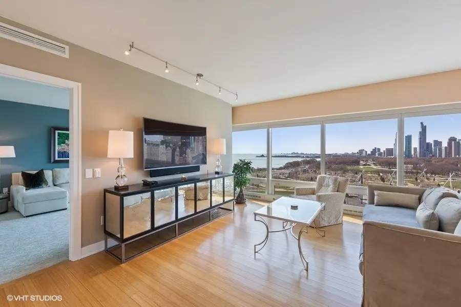 340 E Randolph Street #905, Chicago, IL 60601 - Image #3