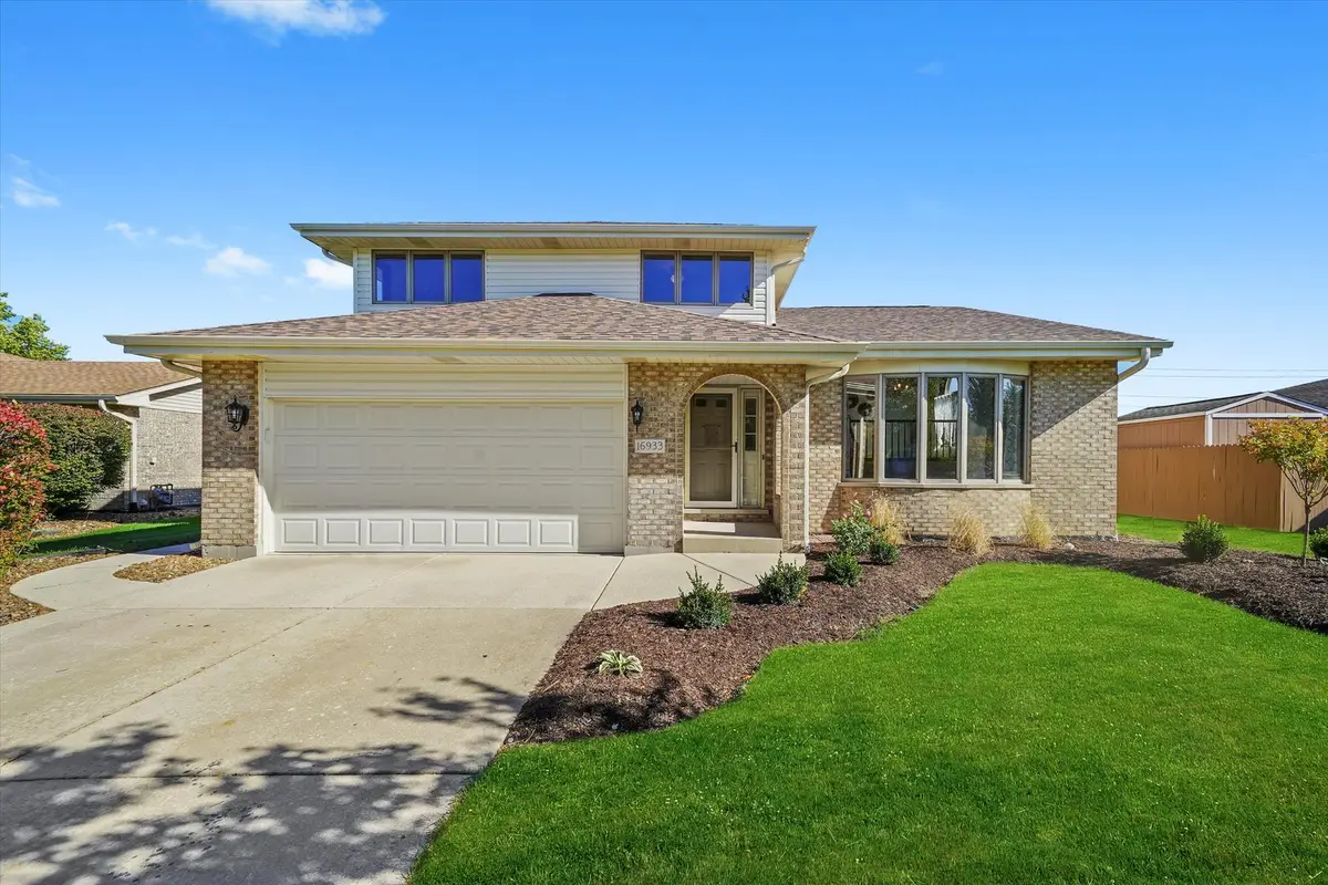 16933 Richards Drive, Tinley Park, IL 60477 - Image #1